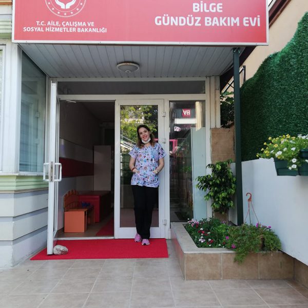 Covid19 Kapsamında okulumuzda yapılan personel kıyafet değişikliği